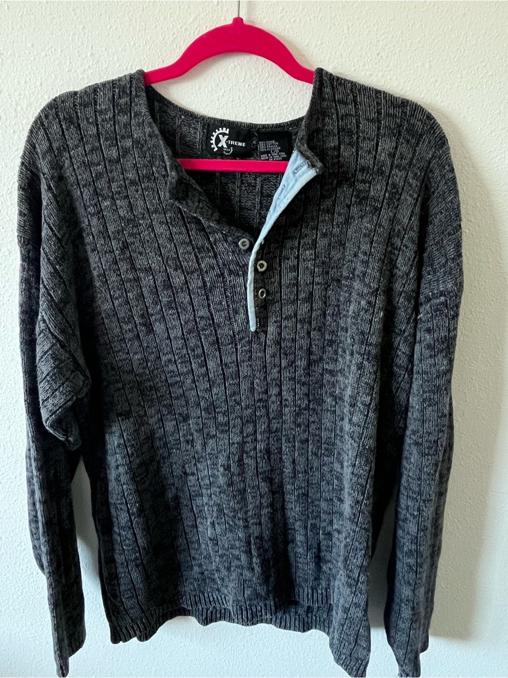 Men's Dark Gray Ribbed V-Neck Henley Sweater